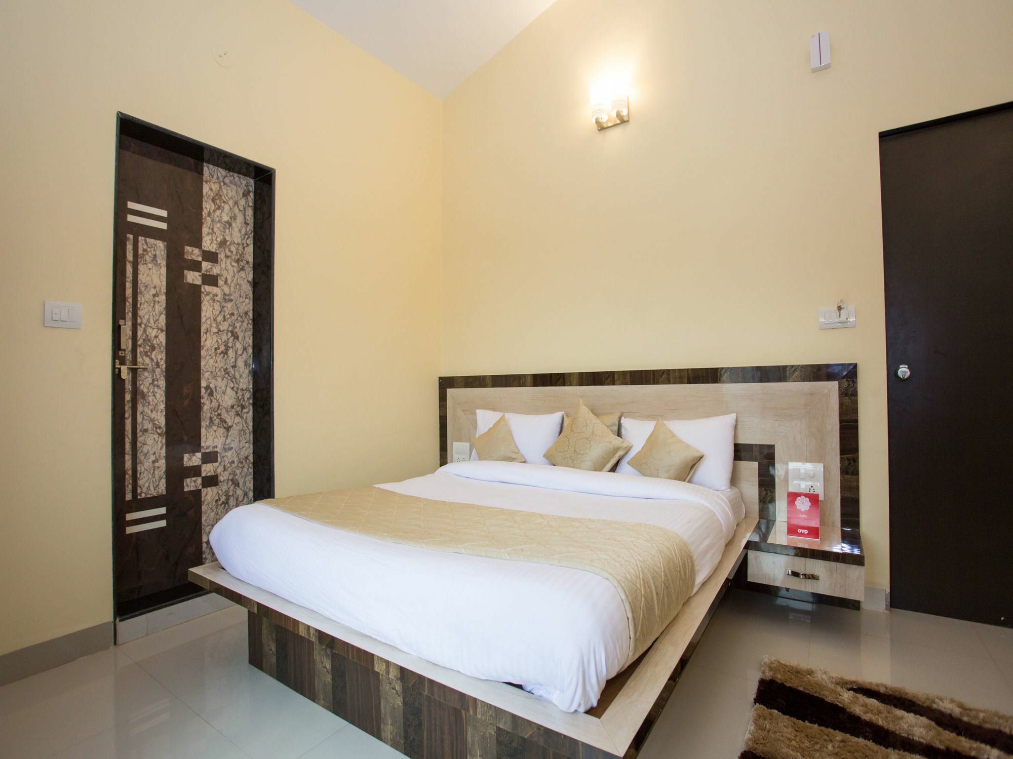Shivanya Palace ماهاباليشوار المظهر الخارجي الصورة